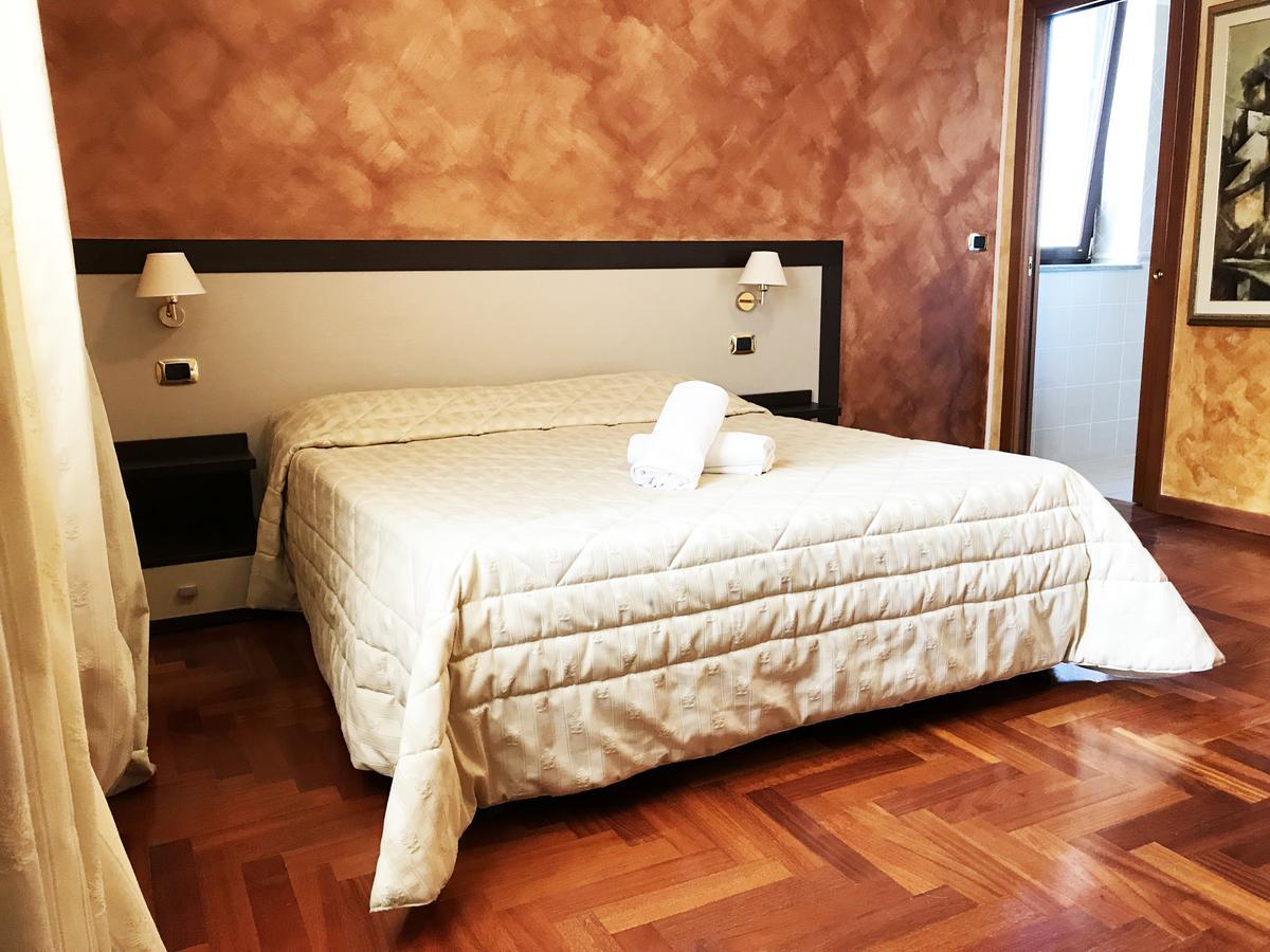La Locanda Del Palatoraffinato Ciampino Ngoại thất bức ảnh