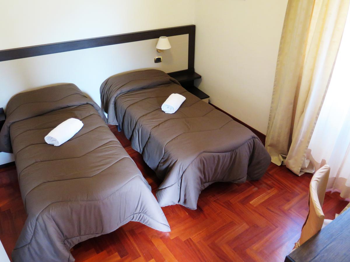 La Locanda Del Palatoraffinato Ciampino Ngoại thất bức ảnh