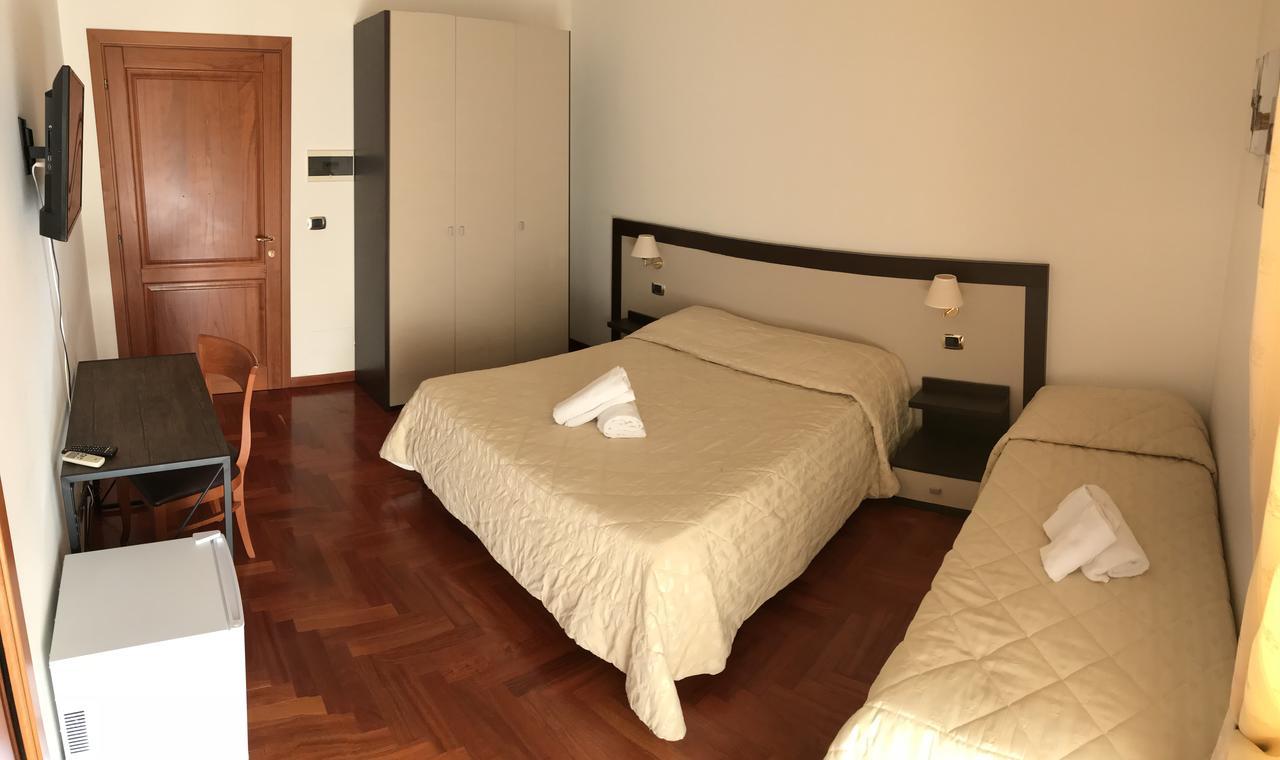 La Locanda Del Palatoraffinato Ciampino Ngoại thất bức ảnh